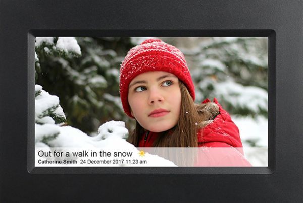 Picture of Black 10' Smart Photo Frame