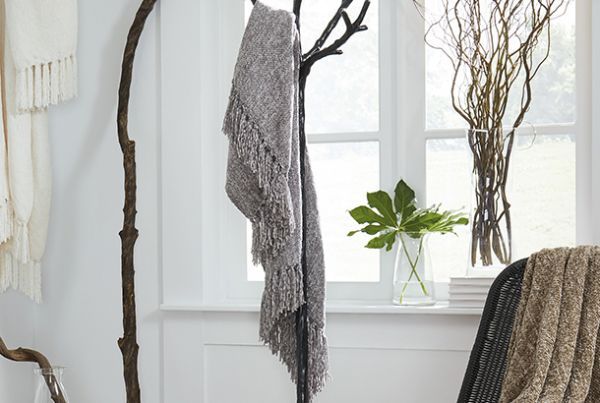 Picture of Tamish Throw - Gray