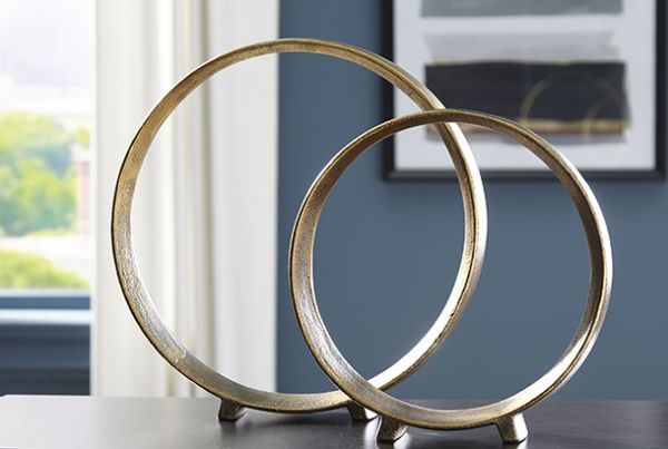 Picture of Ryandale - Brass Small Sculpture