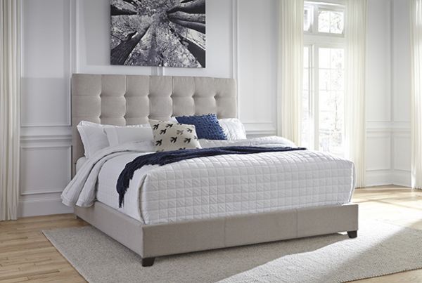Picture of Dolante - Beige King Bed