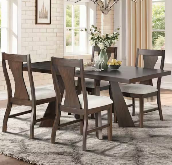 Picture of Chestnut Ridge -  Brown 5PC Rectangle Dining Set