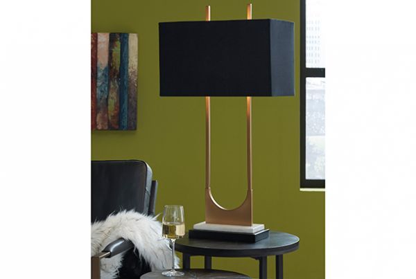 Picture of Malana - Brass Metal Table Lamp